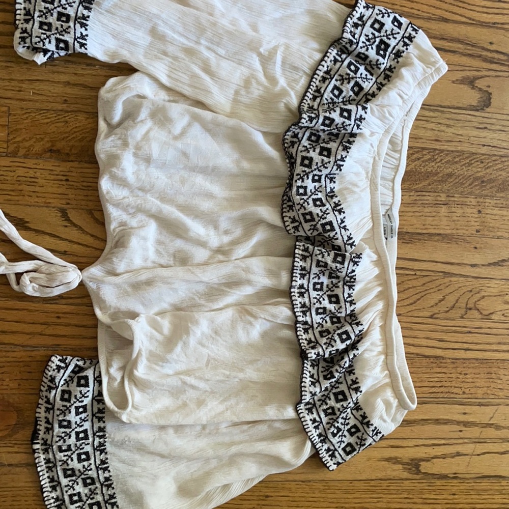 american Eagle off the shoulder Boho long sleeve